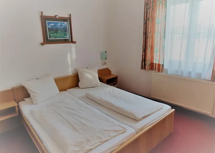 Landpension Gschwantner 3*